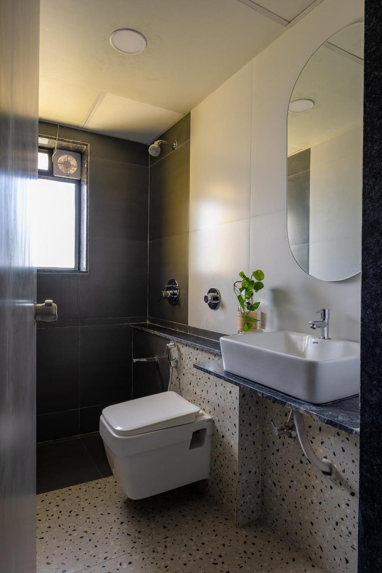 Saavi Suites Daman Exterior photo