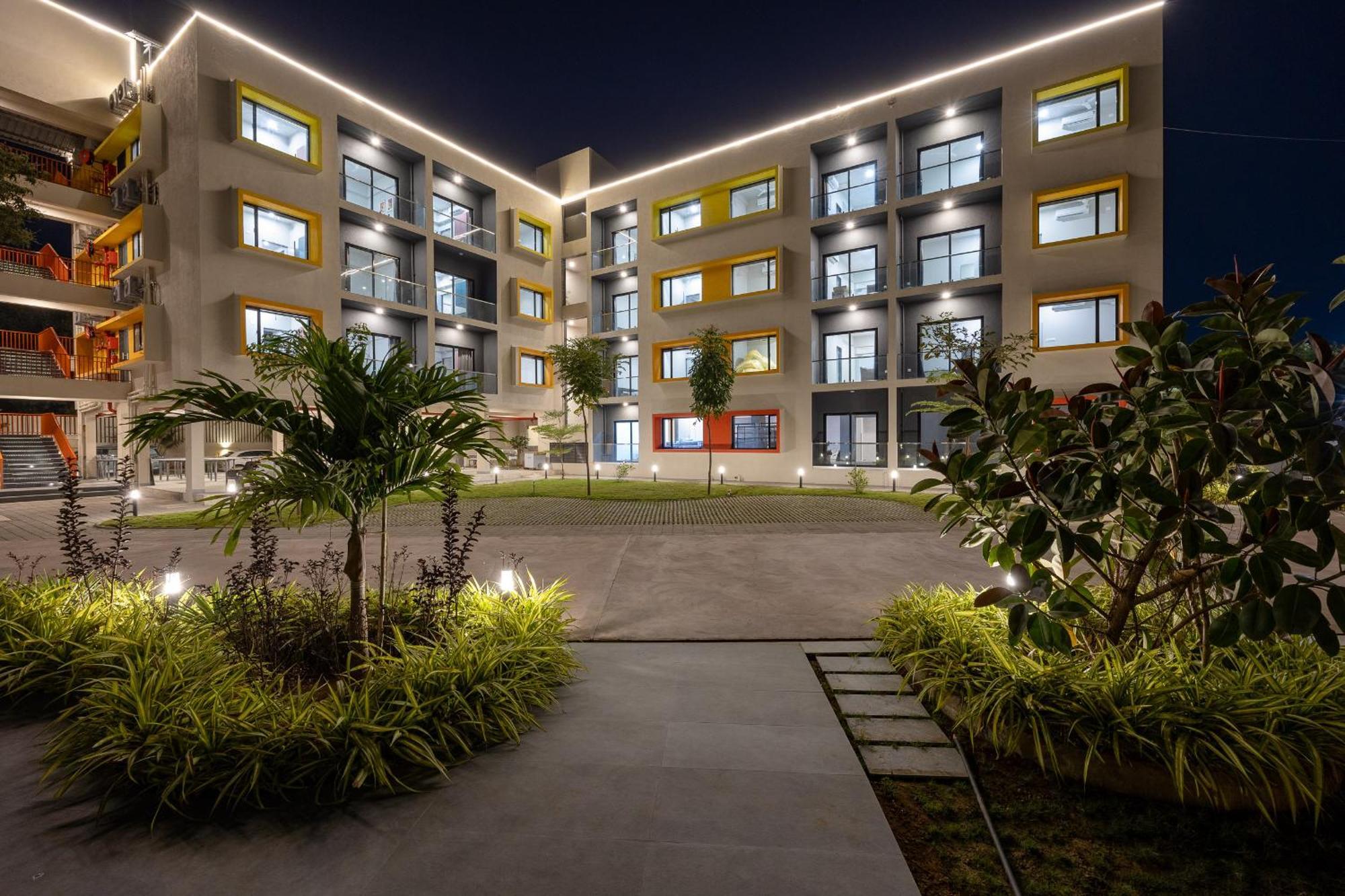 Saavi Suites Daman Exterior photo
